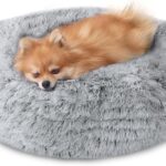 Smoke-gray donut-style bed